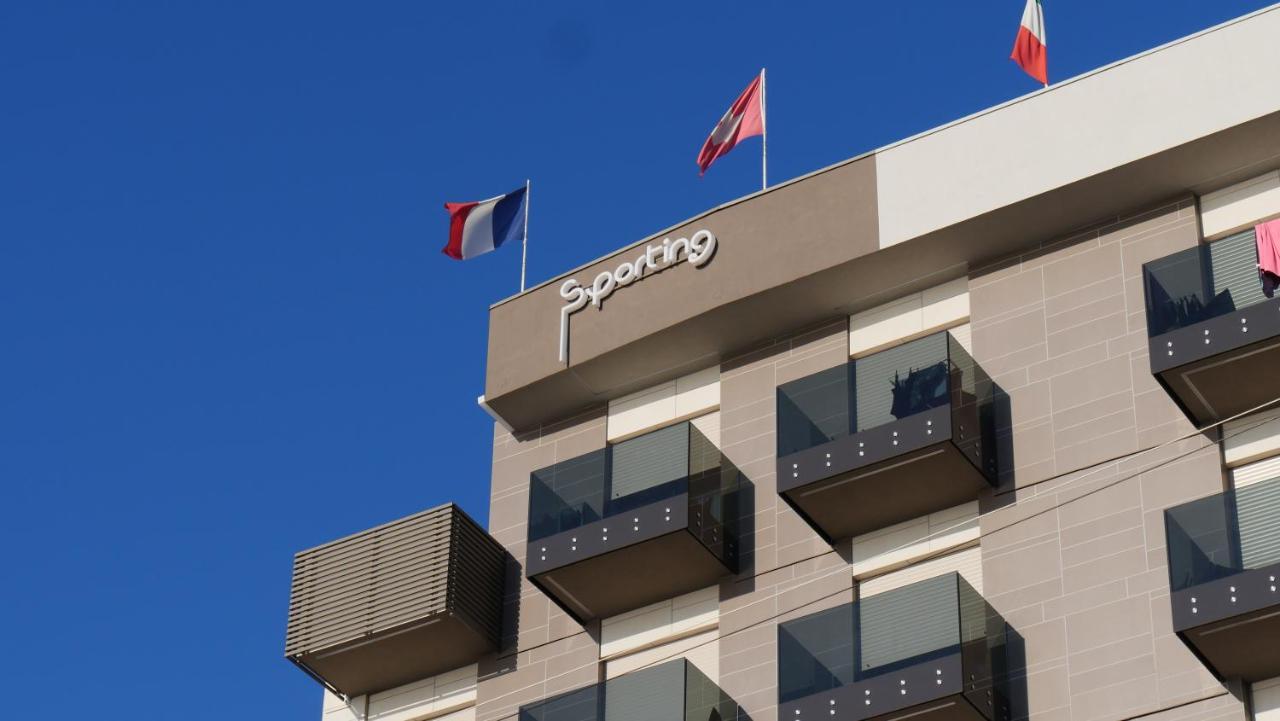Hotel Sporting อัลบา อาดริอาติกา ภายนอก รูปภาพ